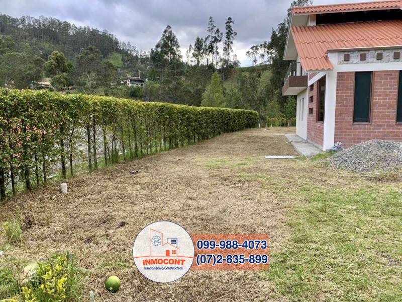 C1140 Amplia propiedad con construcción en venta